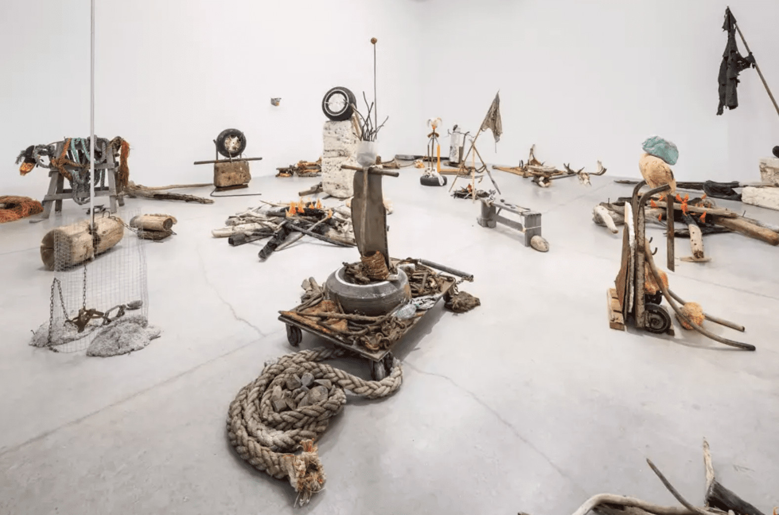 Mike Nelson, Gang of Seven (Installation View), 2013. Photo: Toni Hafkenscheid. Courtesy of Hayward Gallery